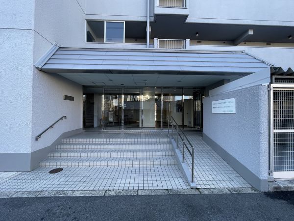 エントランス  写真撮影日：2024-11-07