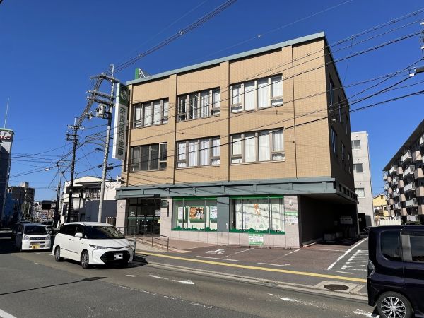 奈良信用金庫奈良支店八軒町出張所 110m 写真撮影日：2024-11-07 