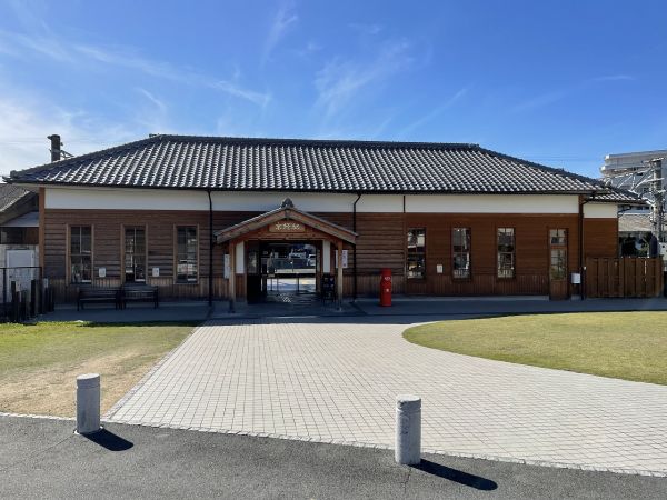 ＪＲ桜井線京終駅 960m 写真撮影日：2024-11-07 