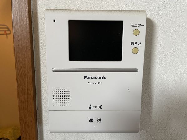 防犯設備 モニタ付きインターホン  写真撮影日：2025-04-05