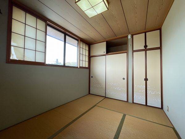リビング以外の居室  写真撮影日：2025-04-05
