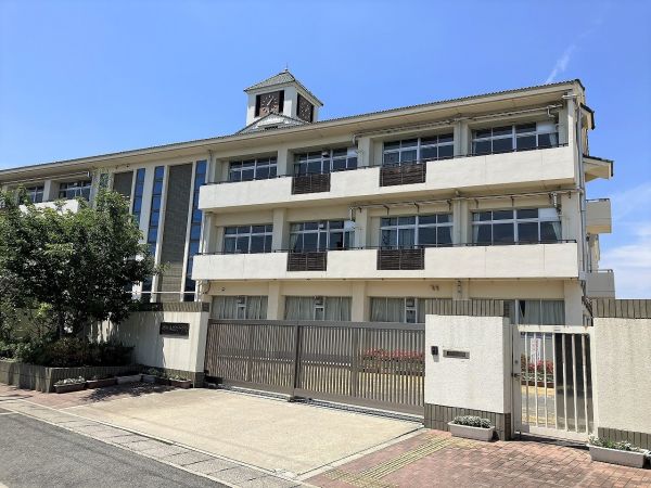 香芝北中学校 340m 写真撮影日：2025-04-25 