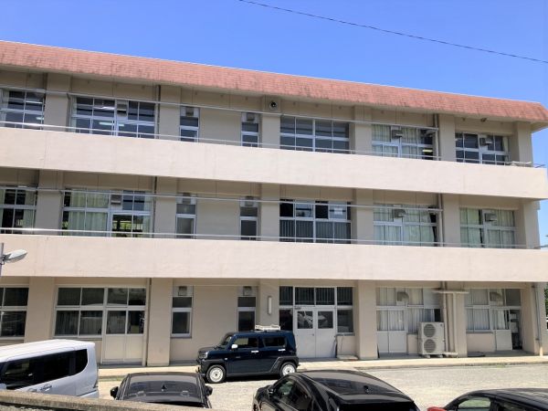 生駒中学校 220m 写真撮影日：2025-05-08 