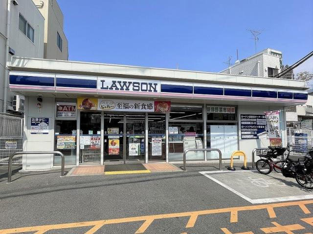 ローソン富雄駅北店 1300m 写真撮影日：2025-05-22