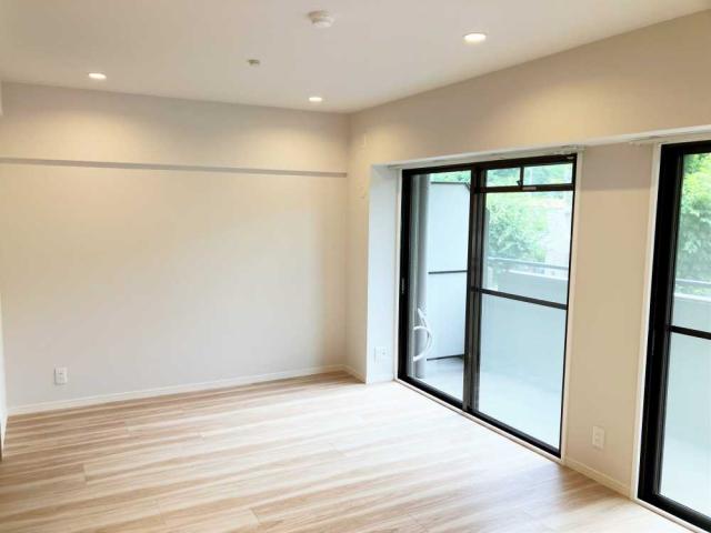 リビング  写真撮影日：2025-07-18