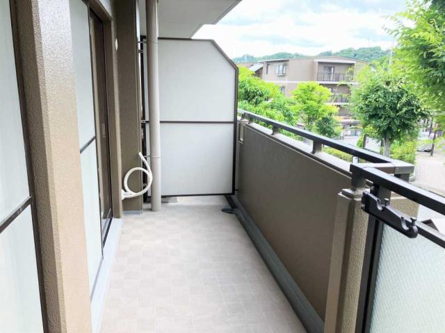 バルコニー  写真撮影日：2025-07-18