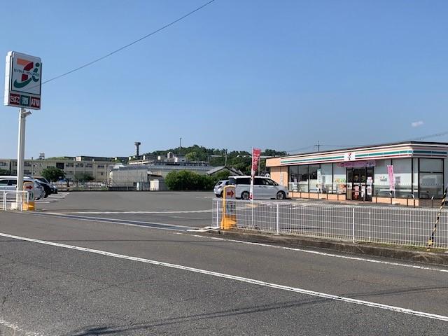 セブンイレブン奈良秋篠町店 470m 写真撮影日：2025-06-07