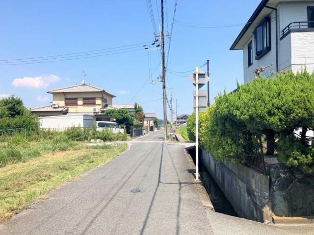 前面道路含む現地写真  写真撮影日：2025-09-01