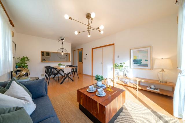 リビング  写真撮影日：2025-11-20