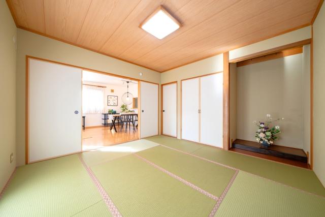 リビング以外の居室  写真撮影日：2025-11-20