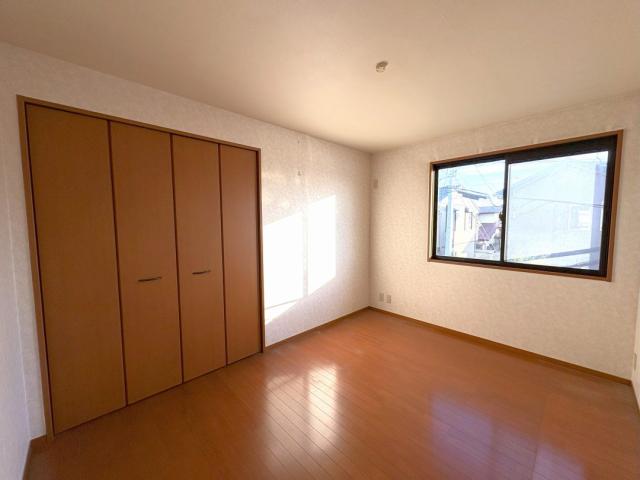 リビング以外の居室  写真撮影日：2025-12-19