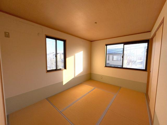 前面道路含む現地写真  写真撮影日：2025-12-19