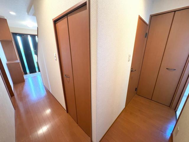 前面道路含む現地写真  写真撮影日：2025-12-19