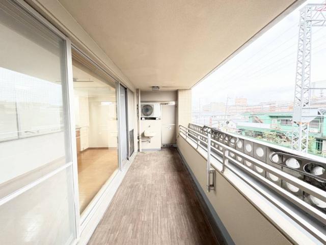 バルコニー  写真撮影日：2025-12-25