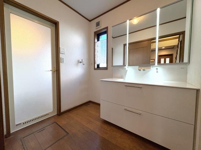 洗面台・洗面所  写真撮影日：2025-12-23