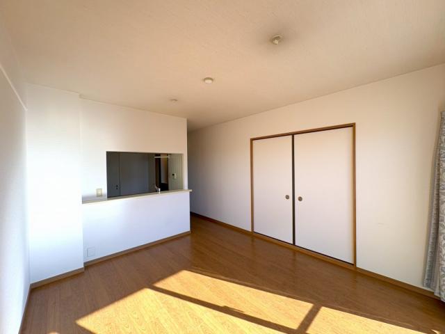 リビング  写真撮影日：2025-12-19