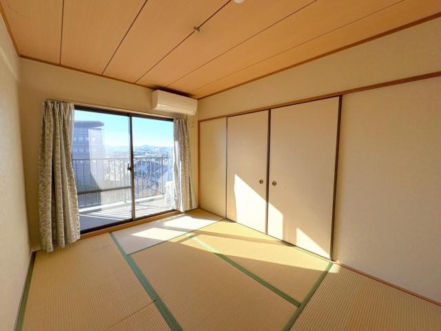 リビング以外の居室  写真撮影日：2025-12-19