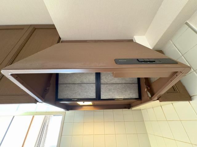 その他設備 レンジフード  写真撮影日：2025-12-19
