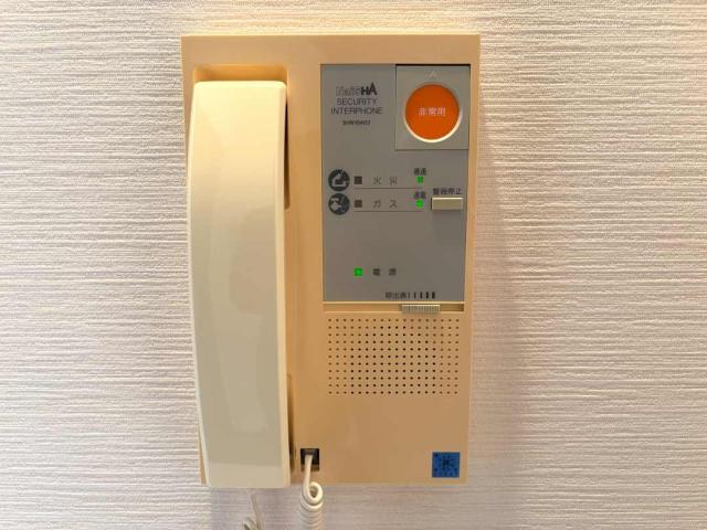 防犯設備 インターフォン  写真撮影日：2025-12-19