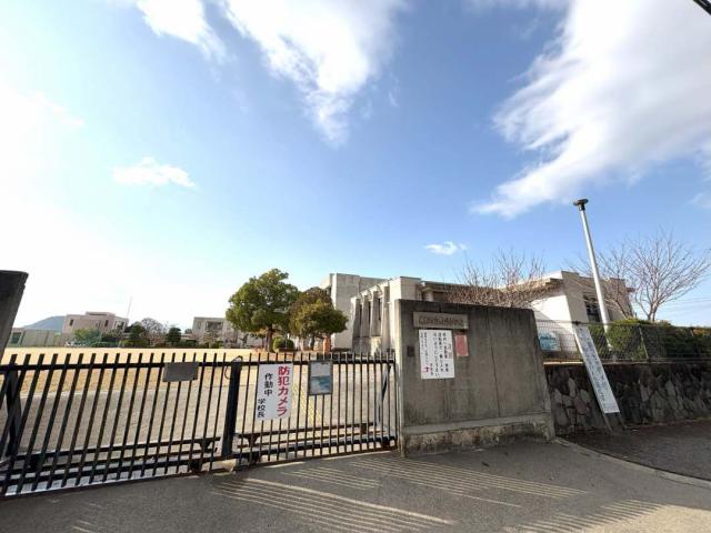 鴨公小学校 1100m 写真撮影日：2025-12-19