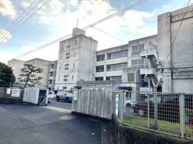 八木中学校 1900m 写真撮影日：2025-12-19