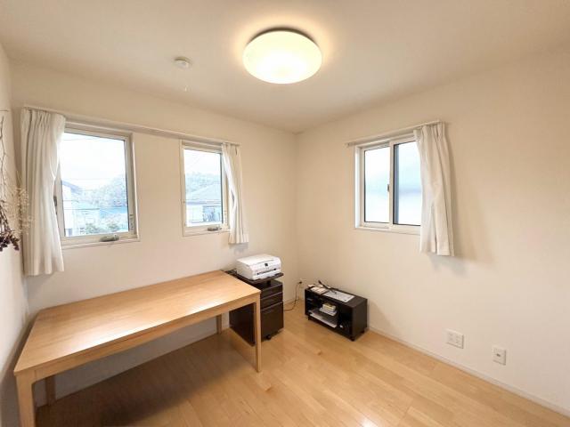 リビング以外の居室  写真撮影日：2026-02-01