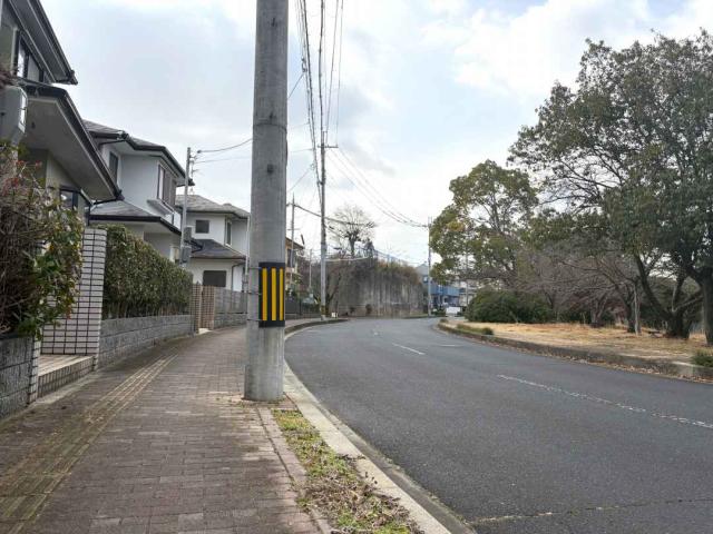 前面道路含む現地写真  写真撮影日：2026-02-16