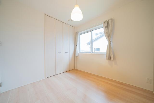 リビング以外の居室  写真撮影日：2026-03-05