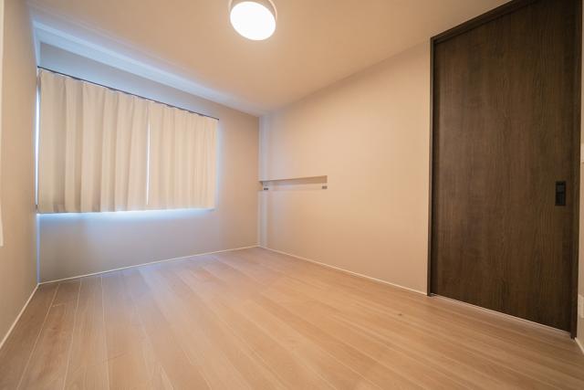 リビング以外の居室  写真撮影日：2026-03-05