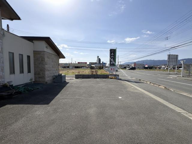 前面道路含む現地写真  写真撮影日：2026-03-06