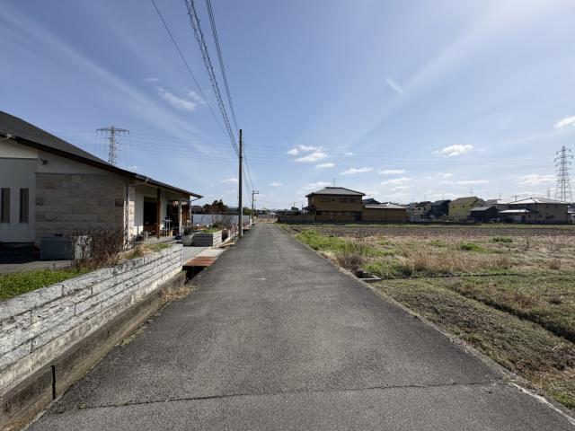 前面道路含む現地写真  写真撮影日：2026-03-06