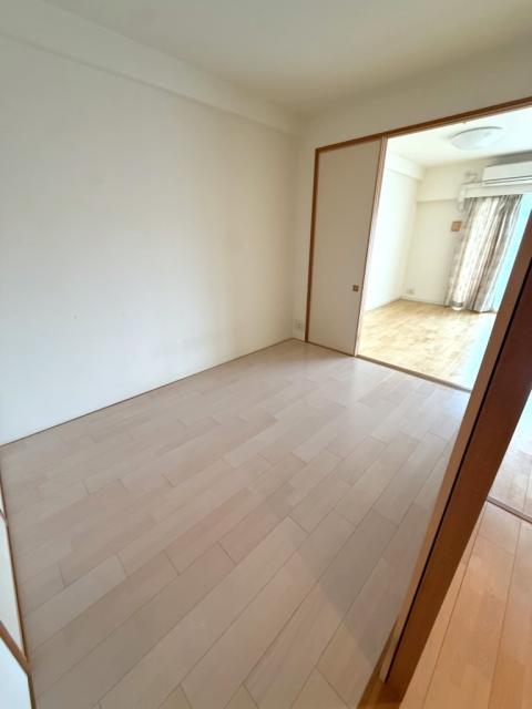 リビング以外の居室  写真撮影日：2026-04-24