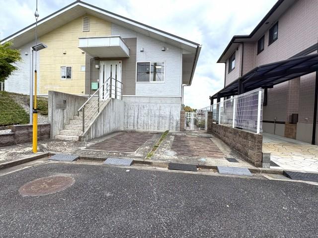 前面道路含む現地写真  写真撮影日：2026-05-09