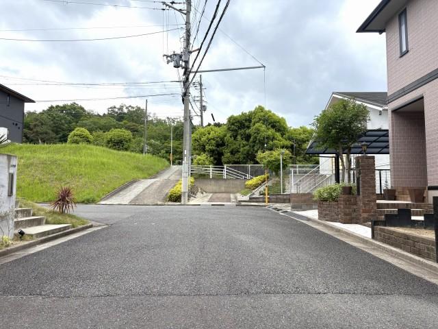 前面道路含む現地写真  写真撮影日：2026-05-09