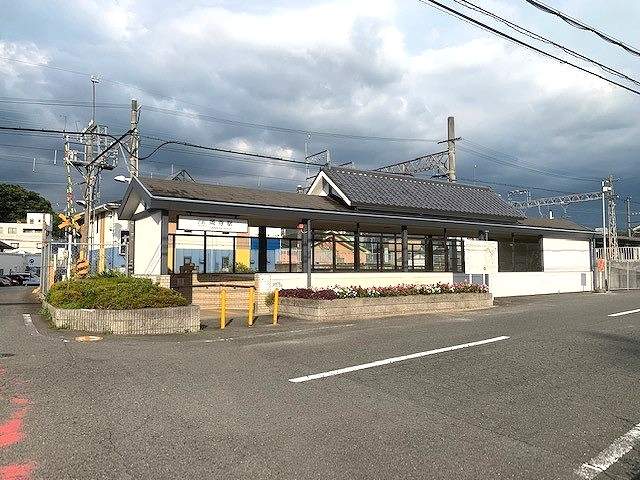 近鉄岡寺駅 80m 写真撮影日：2026-05-21