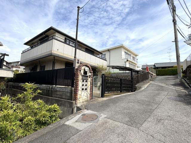 前面道路含む現地写真  写真撮影日：2026-05-01
