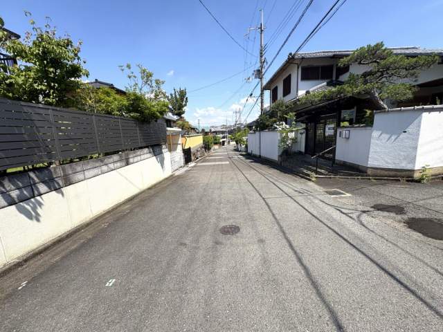 前面道路含む現地写真  写真撮影日：2026-06-12