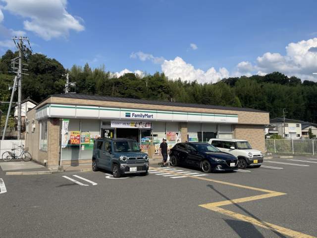 ファミリーマート奈良中町店 720m 写真撮影日：2026-06-05