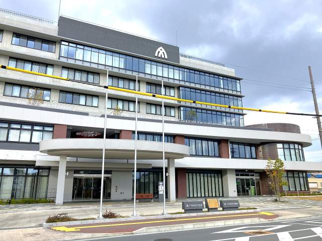 大和高田市役所 220m 写真撮影日：2026-07-03