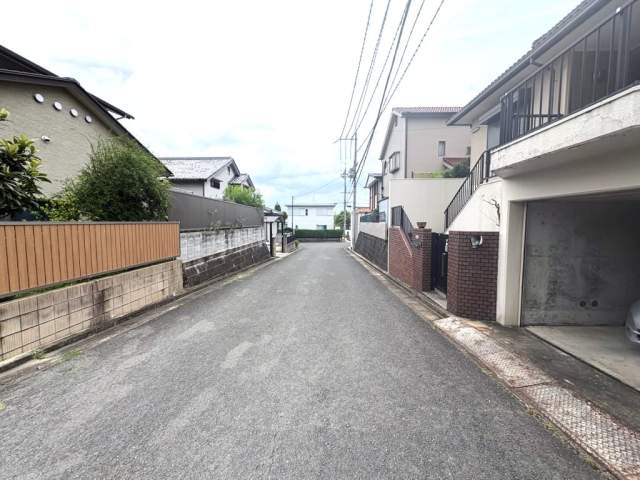 前面道路含む現地写真  写真撮影日：2026-07-13