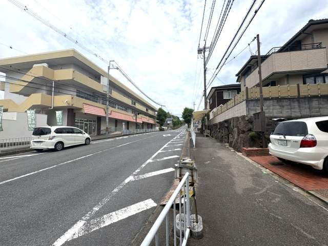 前面道路含む現地写真  写真撮影日：2026-07-13