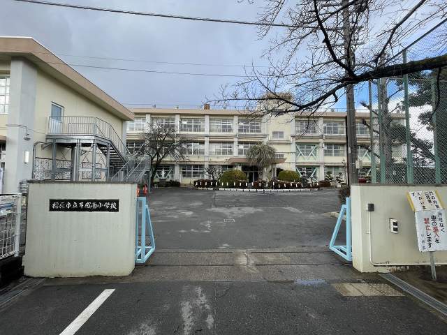 耳成南小学校 880m 写真撮影日：2026-07-05