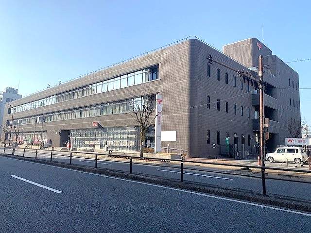 奈良中央郵便局 400m 写真撮影日：2026-07-31