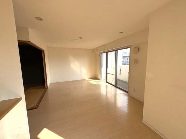 リビング  写真撮影日：2026-09-25