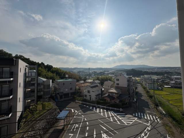 住戸からの眺望写真  写真撮影日：2026-09-25