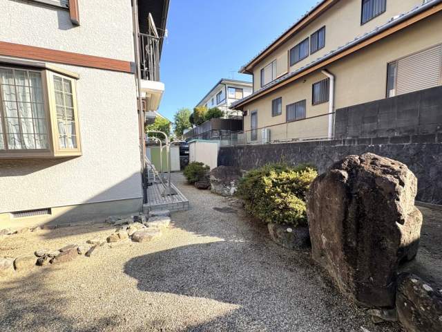 庭  写真撮影日：2026-10-17