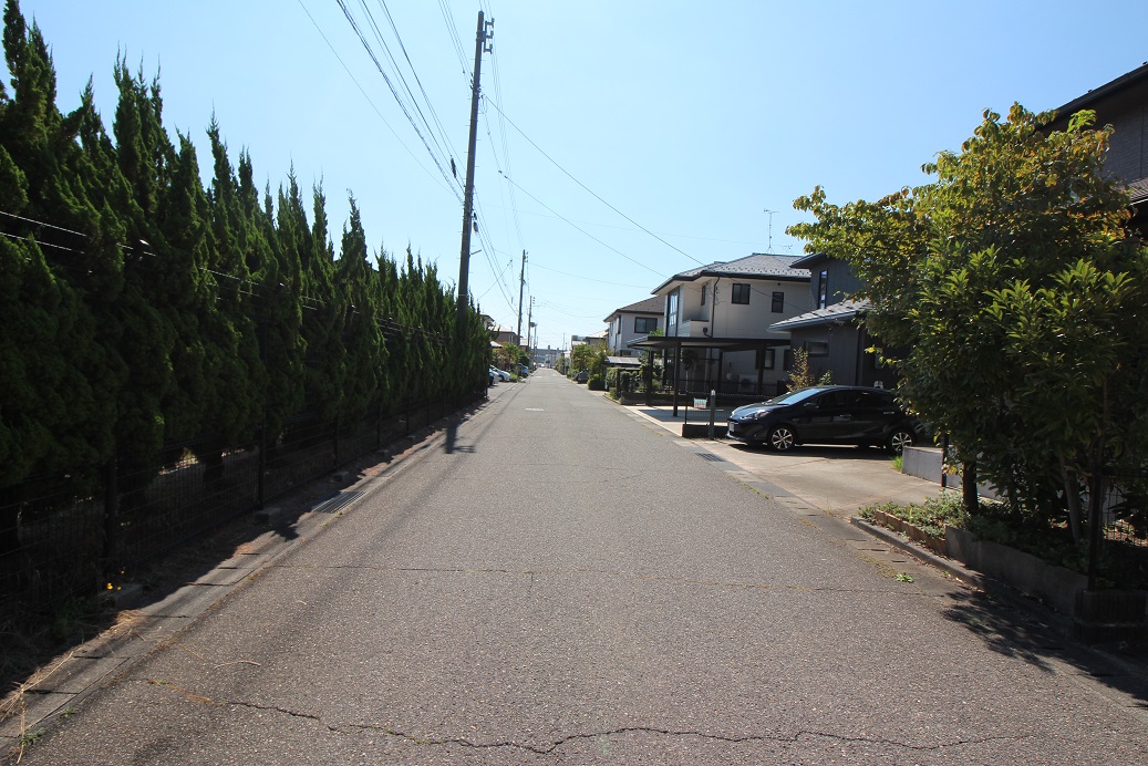 前面道路 写真撮影日：9/6/24, 12:00 AM