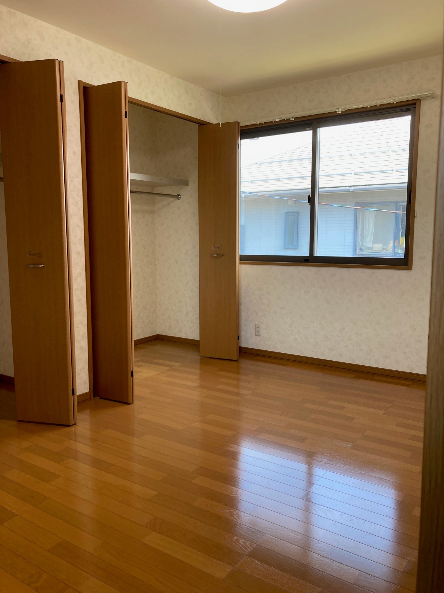 洋室 写真撮影日：8/20/25, 12:00 AM