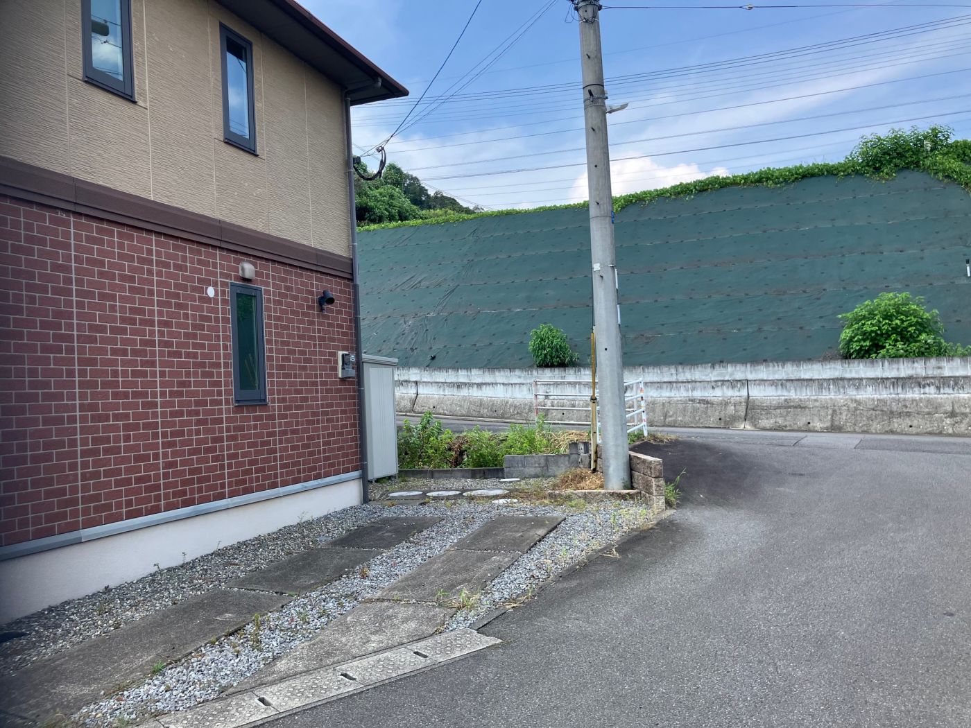 道路 写真撮影日：8/1/25, 12:00 AM