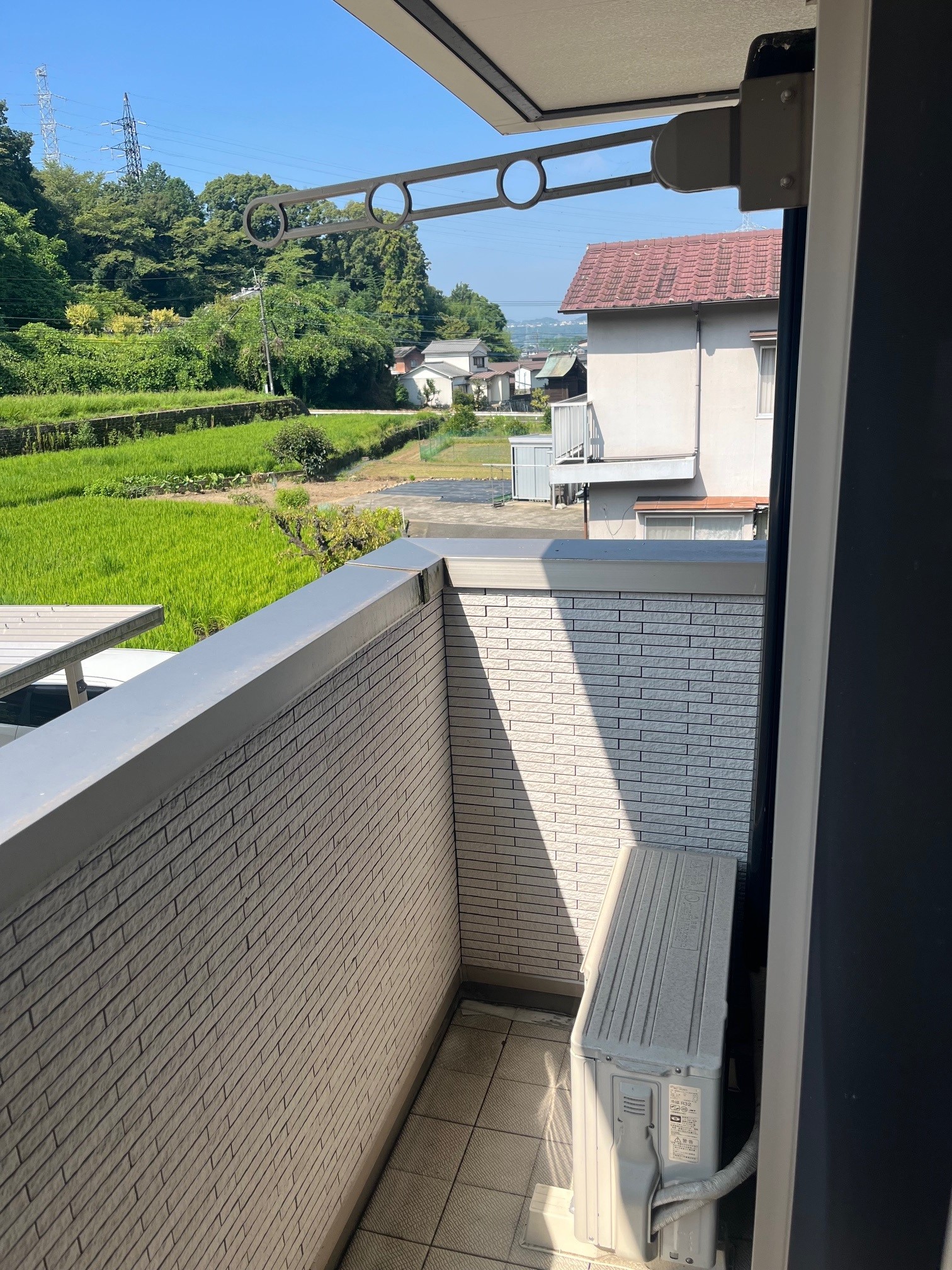 バルコニー 写真撮影日：8/1/25, 12:00 AM